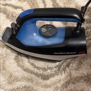 Hamilton Beach Black and Blue Steam Iron